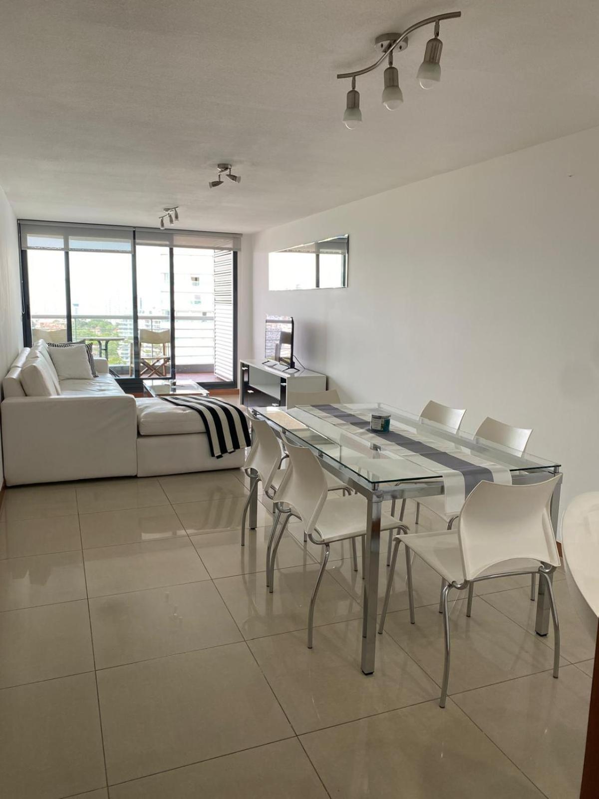 Apartamentos Torre Tressesenta Punta del Este Exterior photo