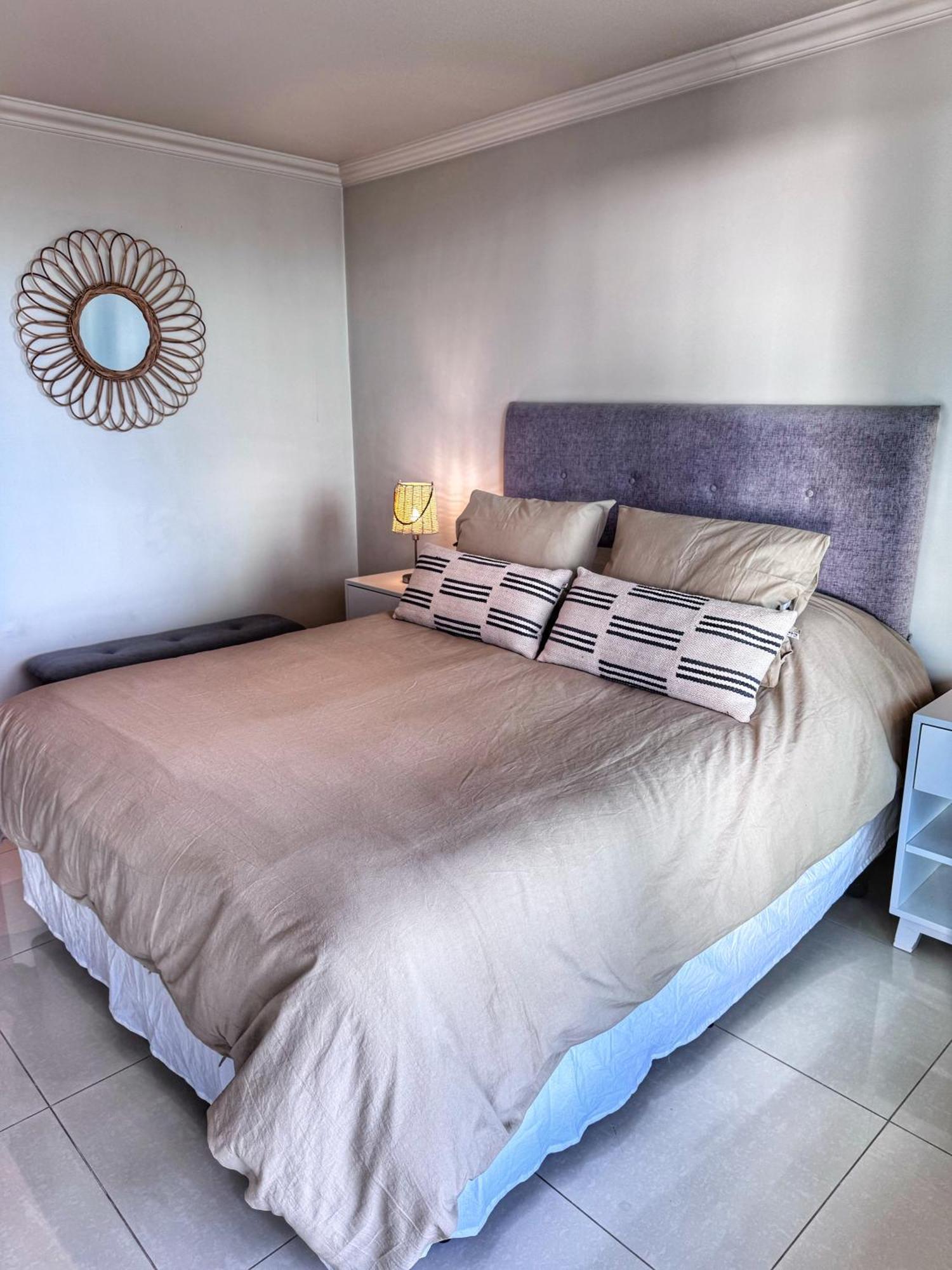 Apartamentos Torre Tressesenta Punta del Este Room photo
