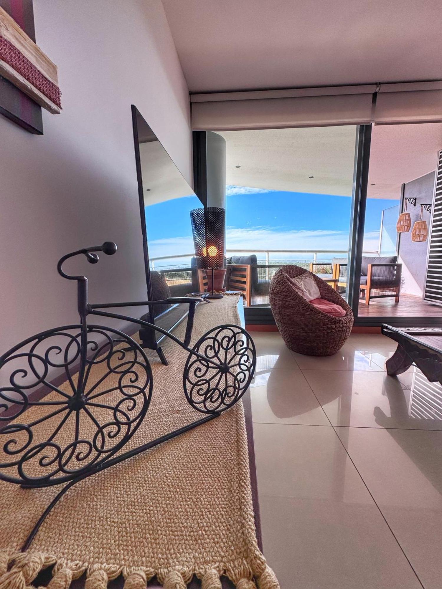 Apartamentos Torre Tressesenta Punta del Este Room photo